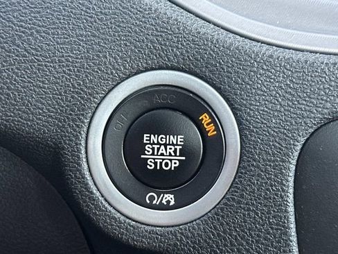 Used 2023 Dodge Charger GT image 27