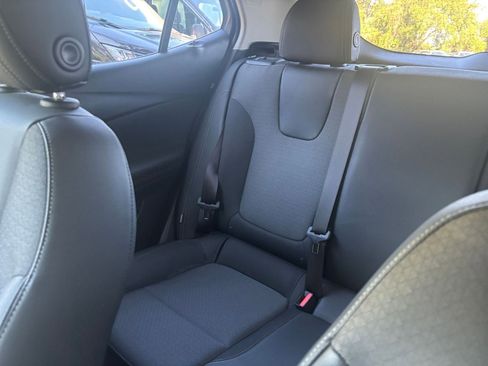 Used 2025 Buick Encore GX Preferred image 39