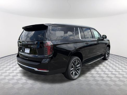 New 2026 Chevrolet Suburban LS w/ LS Custom Edition RWD image 5