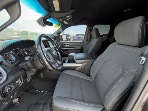Used 2022 RAM 1500 Big Horn RWD image 11