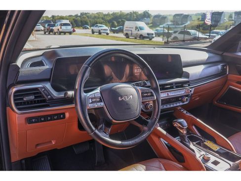 Used 2024 Kia Telluride EX X-Line image 10