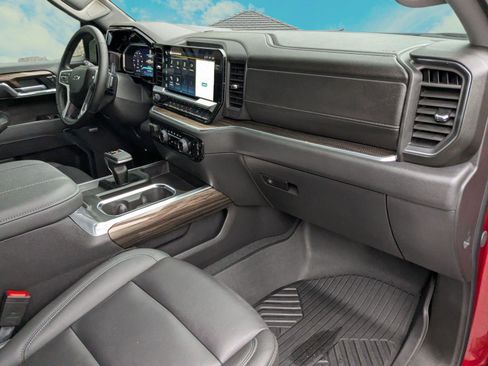 Used 2026 Chevrolet Silverado 1500 LT Trail Boss w/ LT Trail Boss Premium Package AWD/4WD image 21