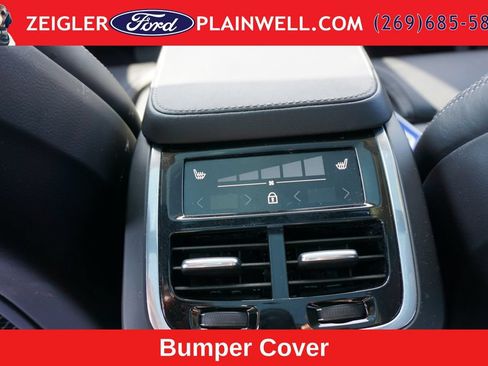 Used 2023 Volvo XC90 B6 Ultimate w/ Protection Package Premier AWD/4WD image 14