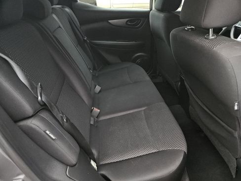 Used 2020 Nissan Rogue Sport S FWD image 31