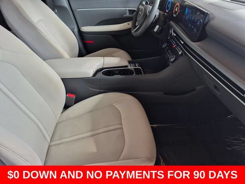 Used 2025 Hyundai Sonata SEL FWD image 30