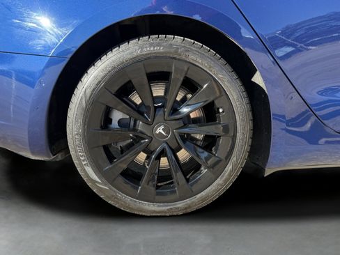 Used 2022 Tesla Model 3 Standard Range image 89