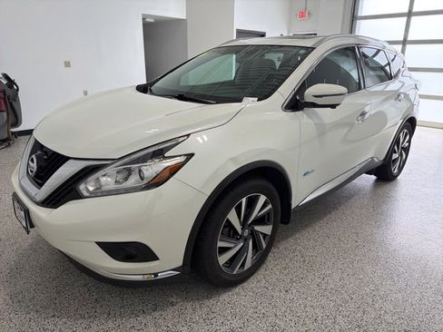 Used 2016 Nissan Murano Platinum w/ Platinum Technology Package AWD/4WD image 6