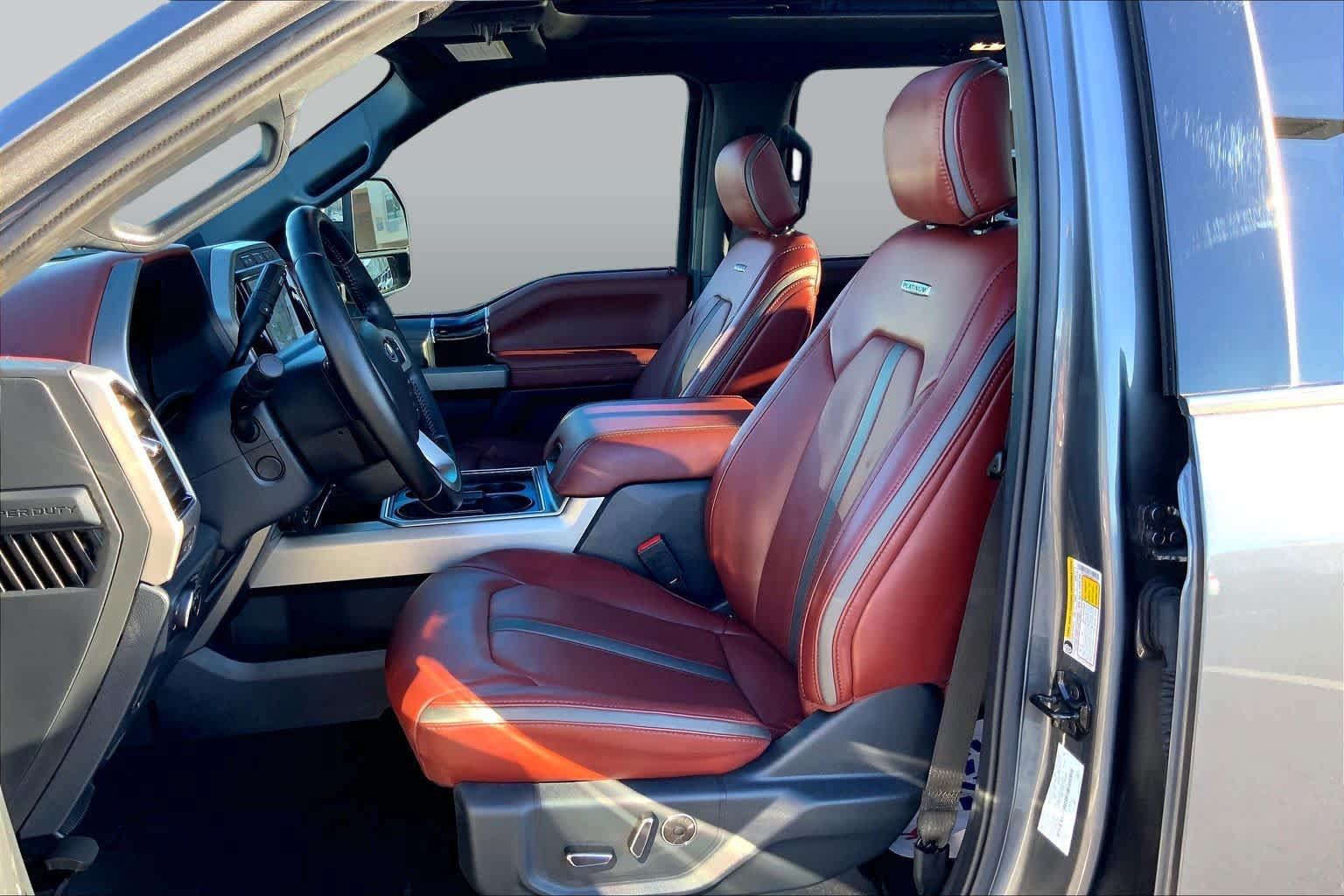 Used 2022 Ford F250 Platinum AWD/4WD image 8