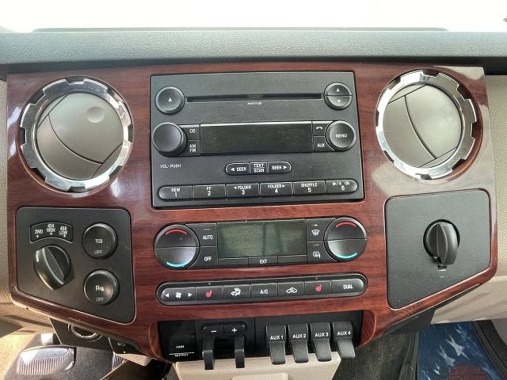 Used 2008 Ford F350 Lariat AWD/4WD image 12