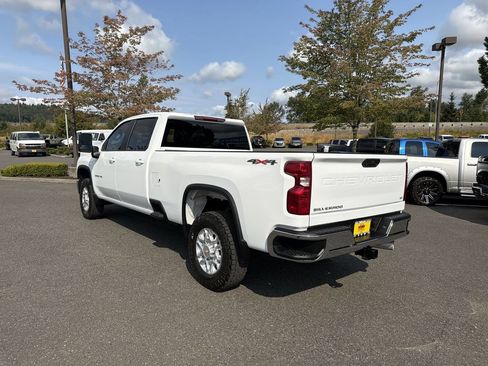 Used 2026 Chevrolet Silverado 3500 LT AWD/4WD image 7
