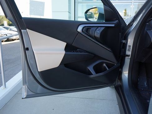 Used 2025 BMW X3 xDrive30i w/ Convenience Package image 14