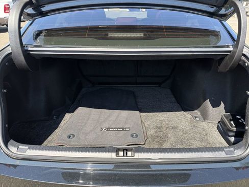 Used 2022 Lexus IS 300 w/ Premium Package RWD image 29