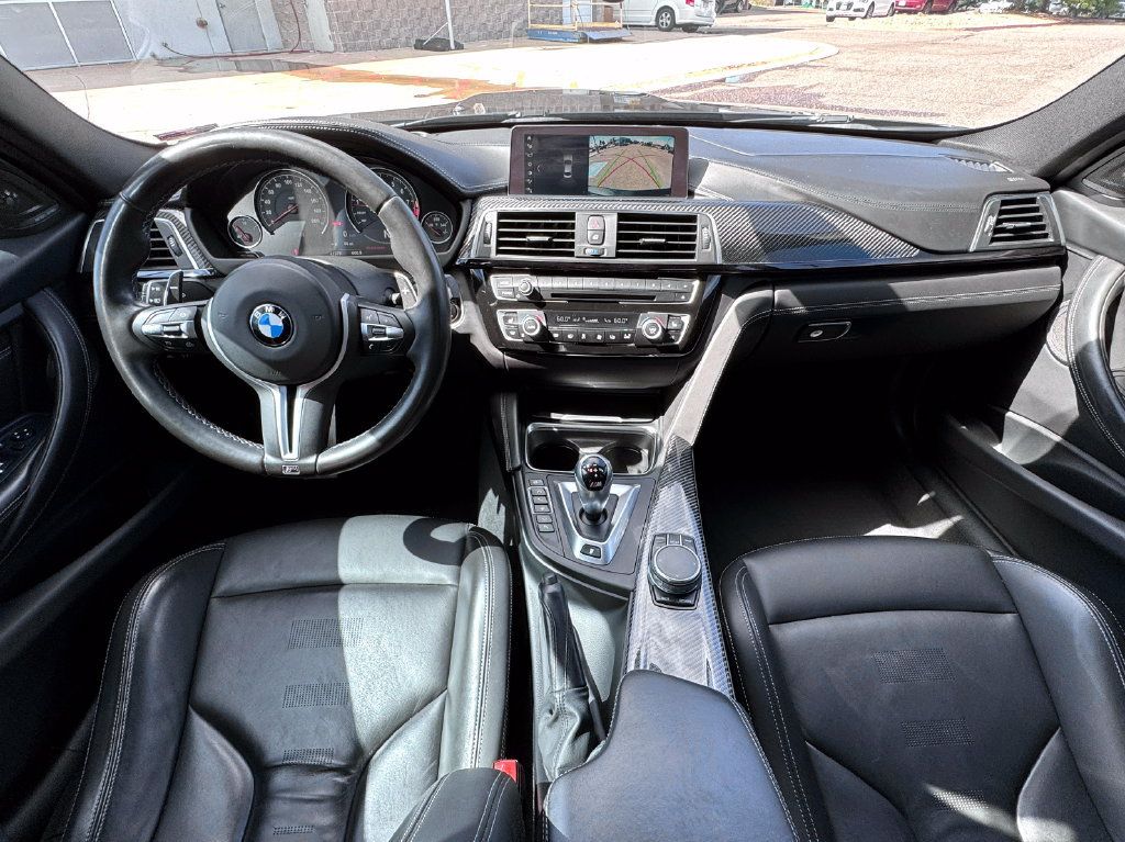 Used 2018 BMW M3 RWD image 33