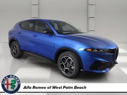 New 2026 Alfa Romeo Tonale w/ Black Premium Package