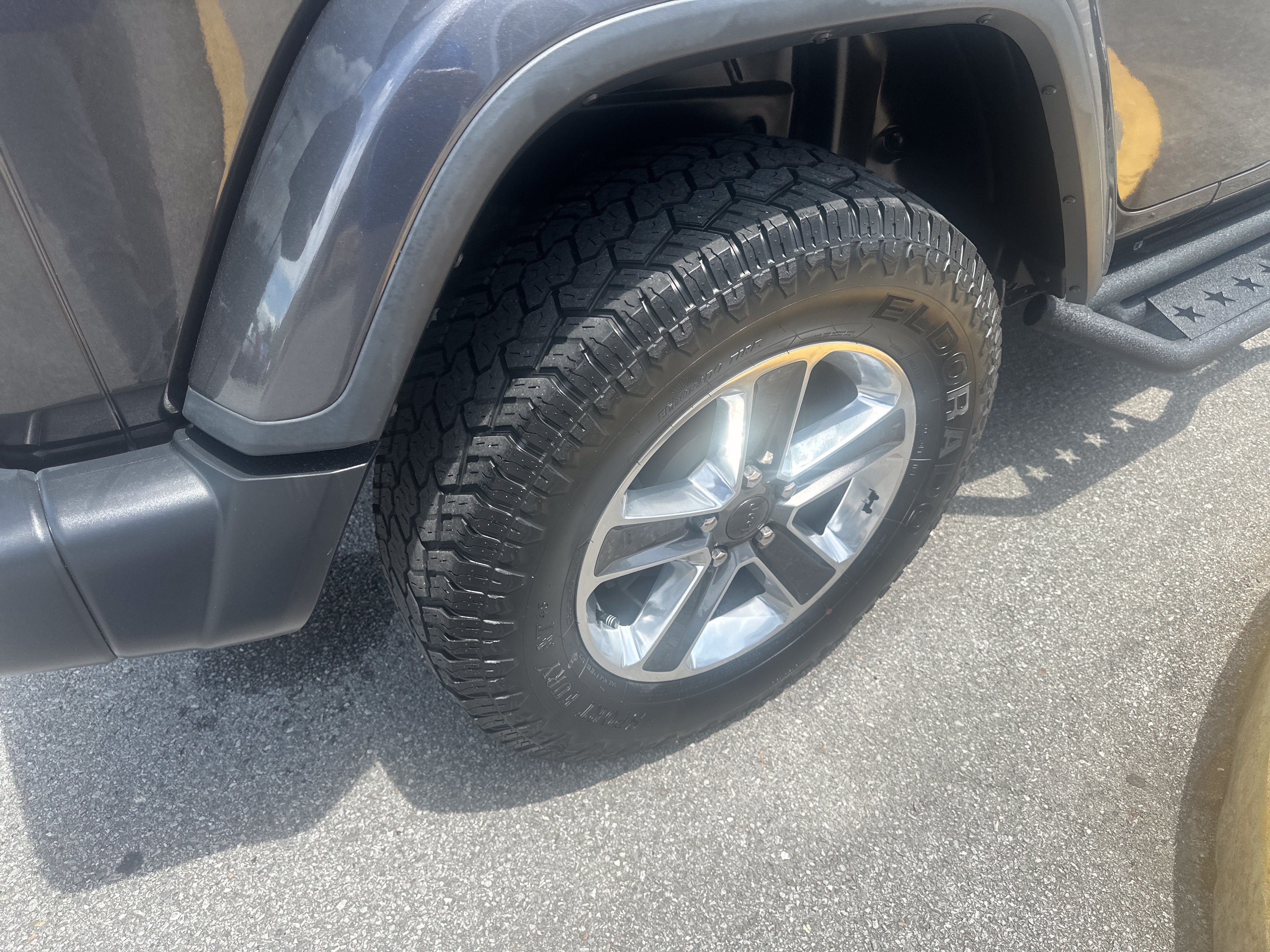 Used 2020 Jeep Wrangler Unlimited Sahara AWD/4WD image 24