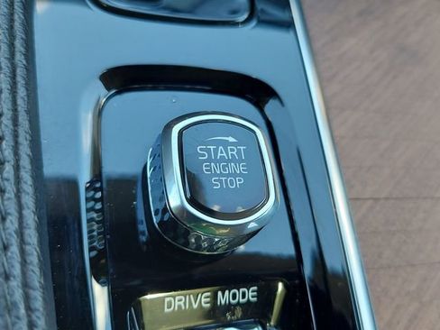 Used 2021 Volvo XC90 T8 Inscription Expression w/ Advanced Package AWD/4WD image 27