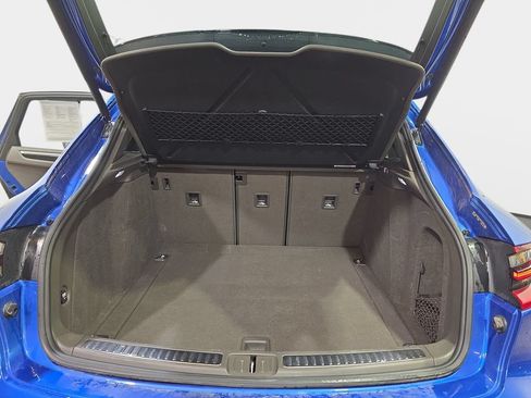 Used 2017 Porsche Macan AWD/4WD image 14