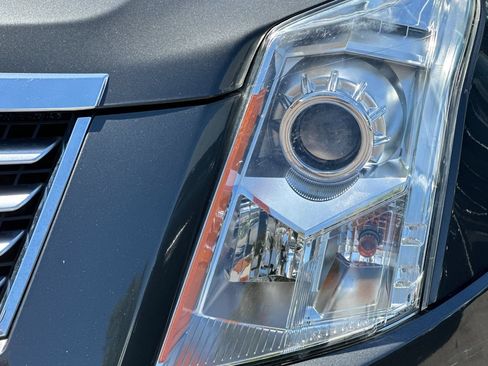 Used 2016 Cadillac SRX FWD image 46