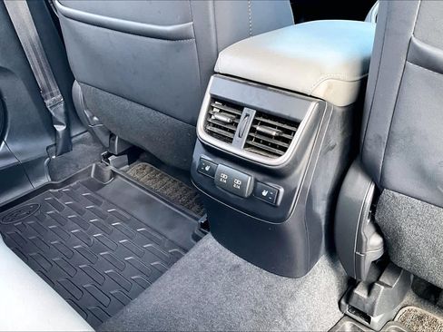 Used 2020 Subaru Outback Limited w/ Popular Package #2 AWD/4WD image 10