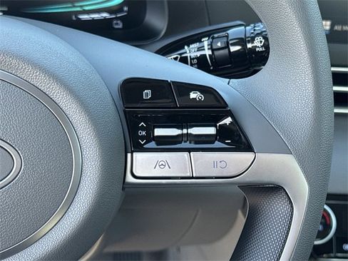 New 2026 Hyundai Elantra Blue image 25