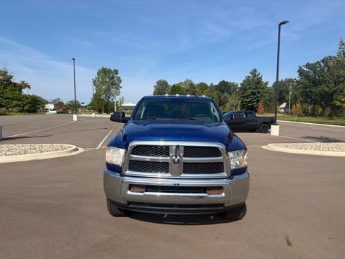 Used 2014 RAM 2500 Tradesman w/ Chrome Appearance Group AWD/4WD image 8
