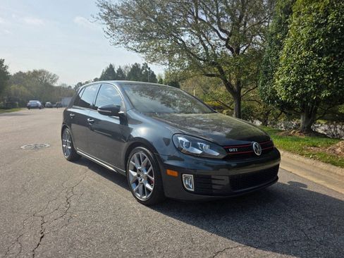 Used 2013 Volkswagen GTI Driver's Edition FWD image 7