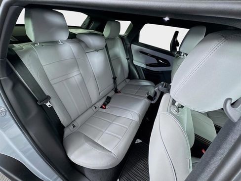 Used 2026 Land Rover Range Rover Evoque S image 29