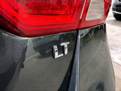 Used 2014 Chevrolet Impala LT FWD image 25