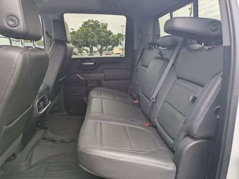 Used 2021 GMC Sierra 3500 Denali w/ Denali Ultimate Package AWD/4WD image 13