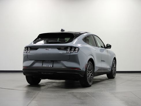 New 2025 Ford Mustang Mach-E Premium image 4