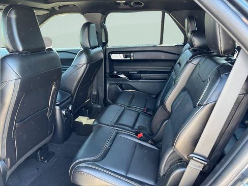 Certified 2022 Ford Explorer ST w/ Equipment Group 401A AWD/4WD image 5