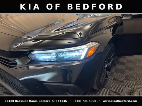 Used 2024 Honda Civic Sport image 11