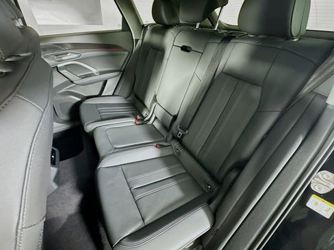 New 2026 Audi Q5 Premium AWD/4WD image 9