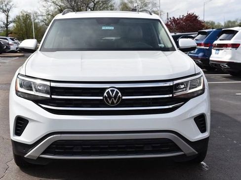 Certified 2023 Volkswagen Atlas SE w/ Panoramic Sunroof Package image 4