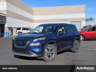 Used 2021 Nissan Rogue SV video 1