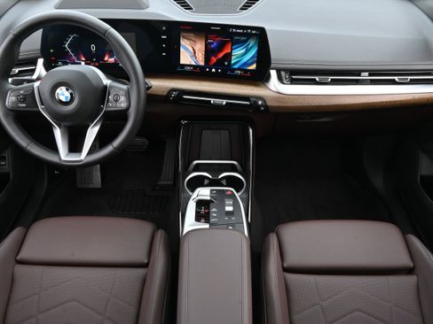 Certified 2025 BMW X1 xDrive28i w/ Technology Package AWD/4WD image 15
