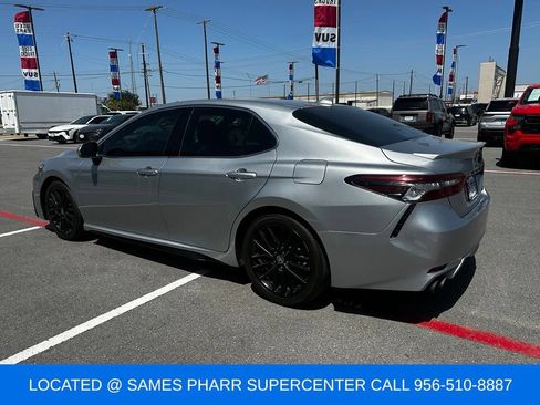 Used 2022 Toyota Camry XSE FWD image 7