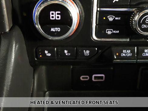 Used 2023 GMC Yukon XL AT4 image 11