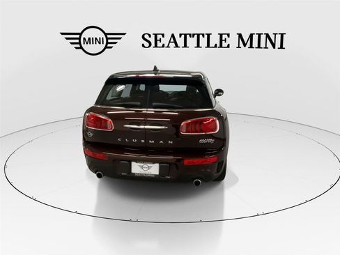 Used 2019 MINI Cooper Clubman S w/ Storage Package image 10