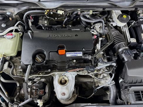 Used 2018 Honda Civic EX image 39