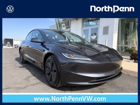 Used 2025 Tesla Model 3 Long Range image 1