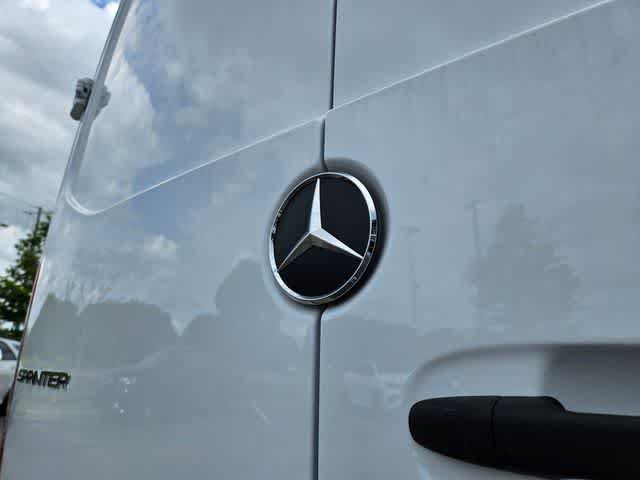 Used 2026 Mercedes-Benz Sprinter 2500 image 12