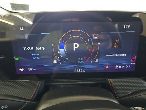 Used 2025 Chevrolet Equinox RS FWD image 18