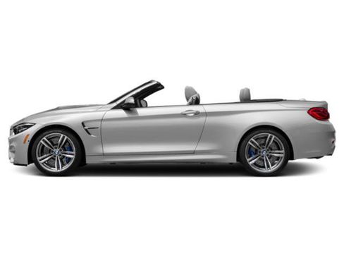 Used 2018 BMW M4 Convertible RWD image 3
