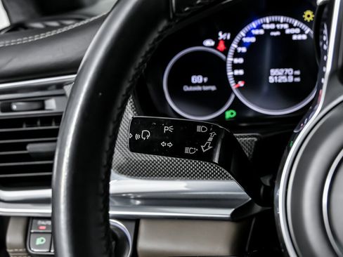 Used 2017 Porsche Panamera Turbo image 30