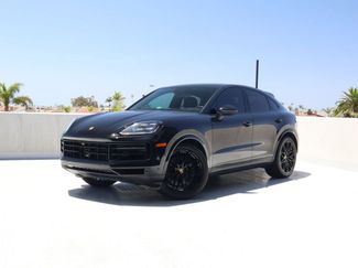 Certified 2025 Porsche Cayenne Coupe w/ Premium Package Plus AWD/4WD video 1