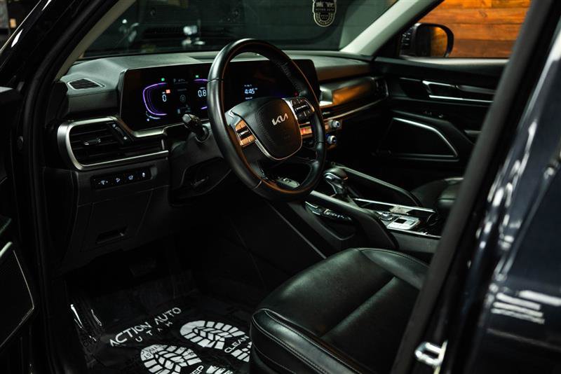 Used 2025 Kia Telluride S AWD/4WD image 9