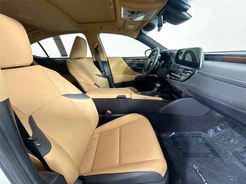 Used 2023 Lexus ES 350 w/ Premium Package FWD image 42