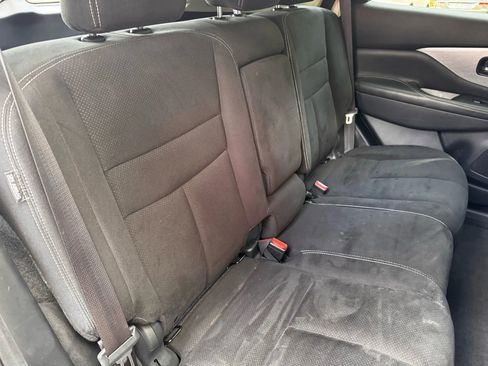 Used 2020 Nissan Murano SV image 21