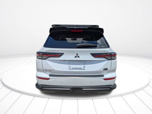 New 2026 Mitsubishi Outlander AWD image 5